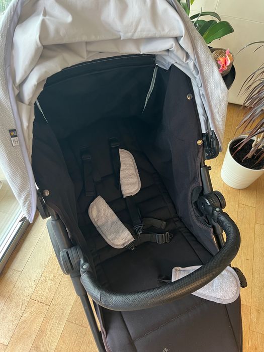 MAST M4 - Сгъваема комбинирана бебешка количка