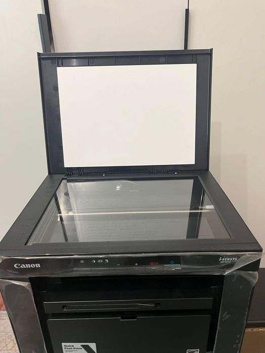 Продается принтер canon mf3010