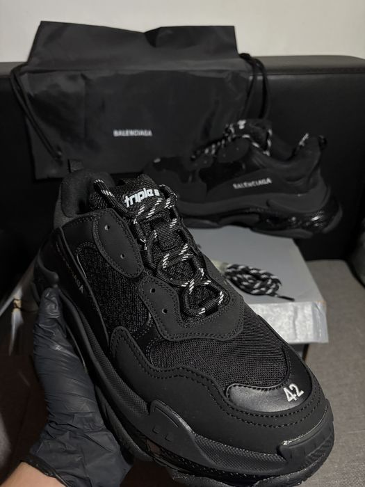 Balenciaga tripple S