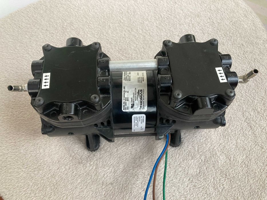 Pompa de vacuum cu diafragmă  model 2119VCDU18-669 Thomas