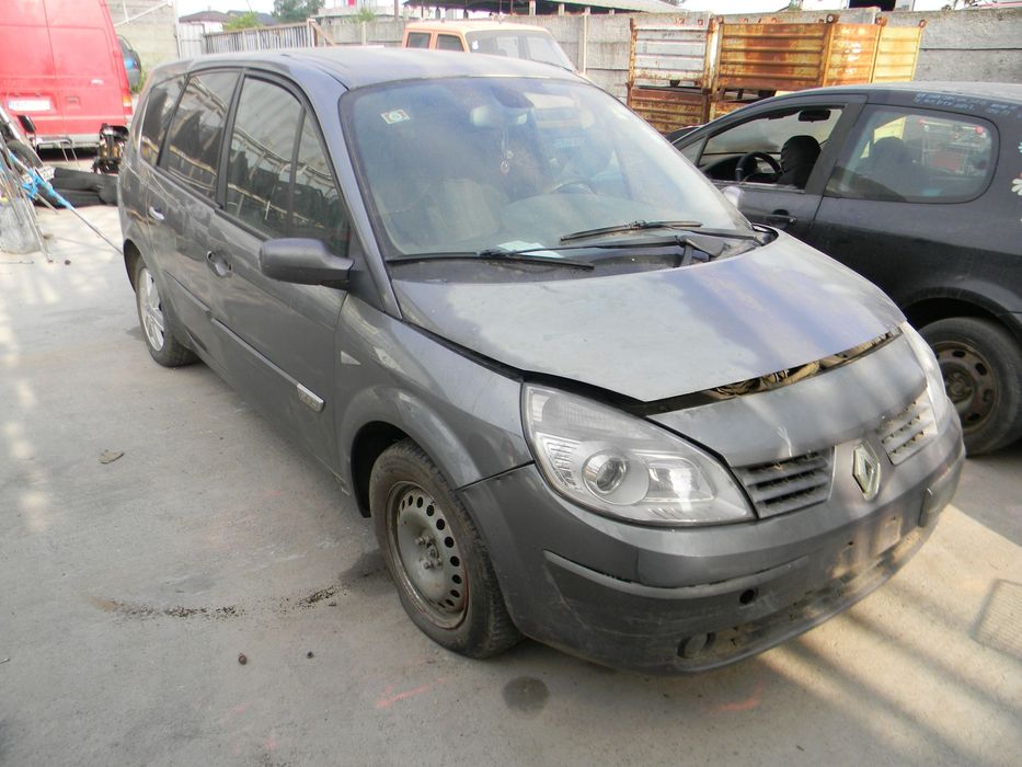 Dezmembrari  Renault GRAND SCENIC 2  2004  > 0000 1.9 dCi (JM0G, JM12