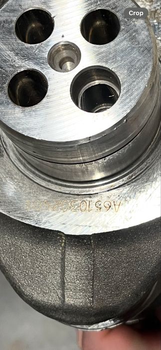 Оригинален колянов вал за OM651