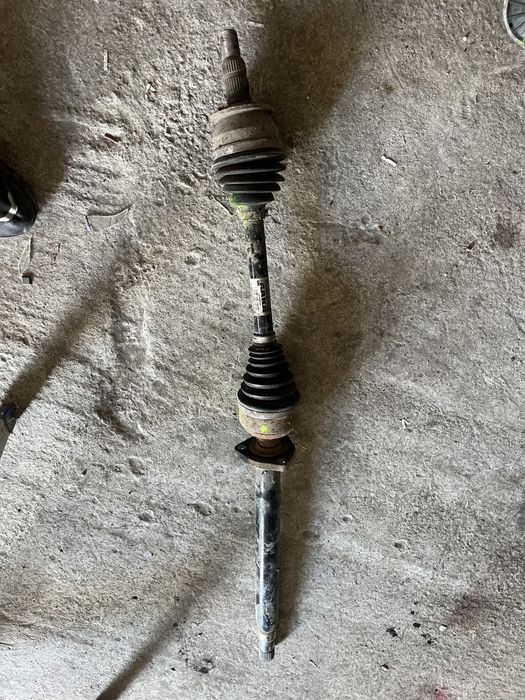 Planetara dreapta fata opel insignia  13348258