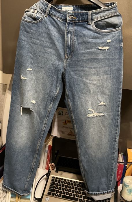 Дамски дънки размер 46 цена 13 лв.