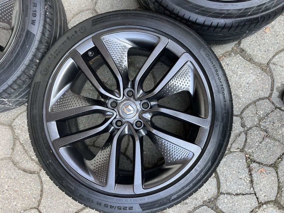 Jante aliaj 5x114.3mm, anvelope vara 225/45 R19 Renault Kadjar, Captur, Koleos, Nissan