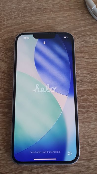 Iphone 14 purple