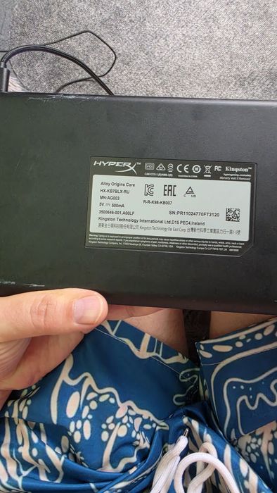 Продается клавиатура HyperX Alloy