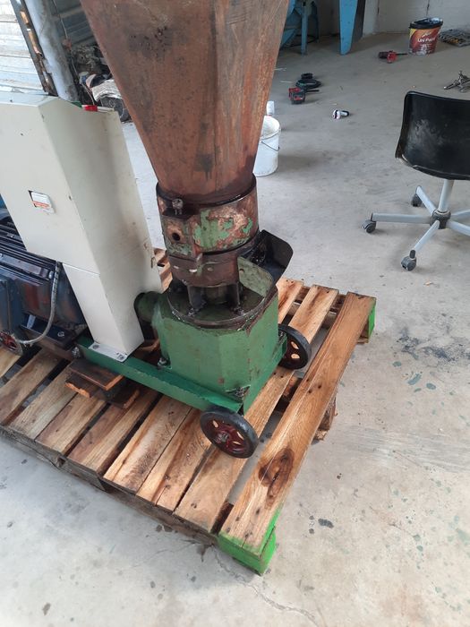 Машина за пелети Пелет преса