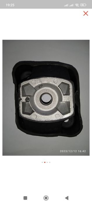 Опоры двигателя Мерседес.