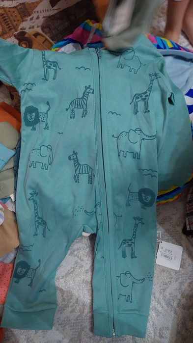 Продам новые вещи для ноаорожденных