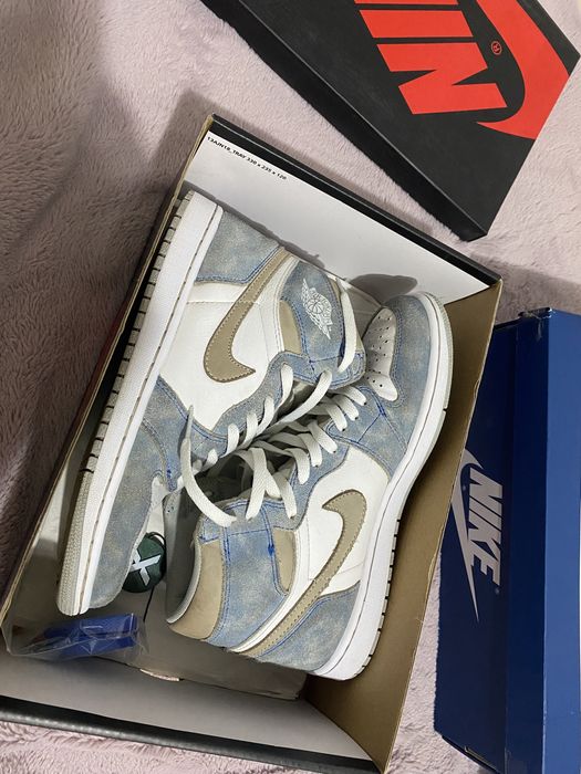 JORDAN 1 HIGH Hyper Royal