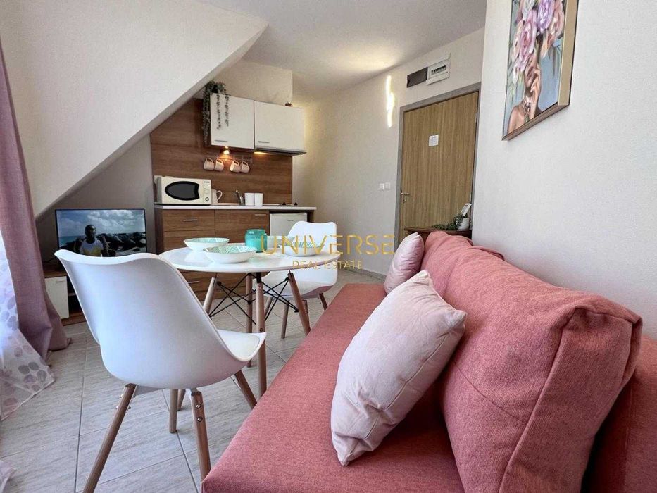 Продава се Двустаен апартамент в к.к. Слънчев бряг - 59500 кв.м за 1 €/кв.м - Снимка #2