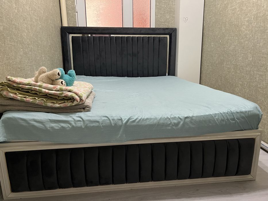 Продам кровать б/у