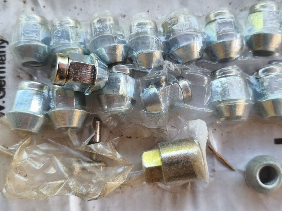 Piulițe  jante noi M12×1.5. М12×1.25 Ford, Volvo, Opel,Hyundai,Mazda,Mitsubishi