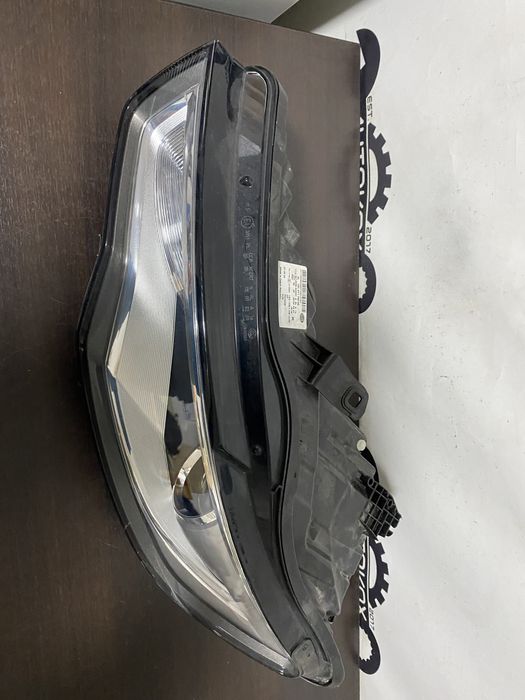 Far stanga bixenon si led Audi A6 4G nonfacelift