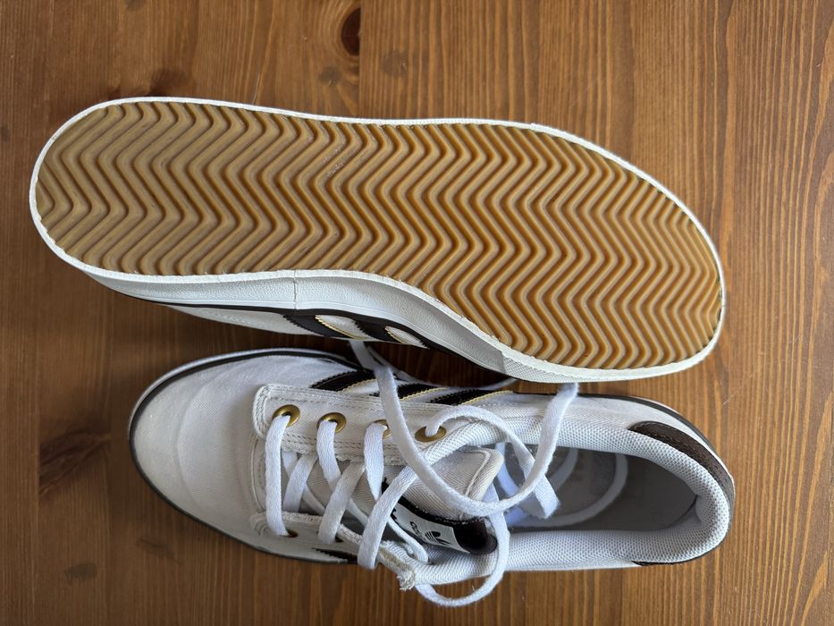 Pantofi sport Adidas Kiel 39 1/3