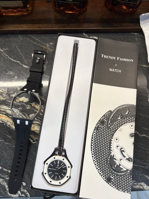AP Swatch Royal Pop + ПОДАРЪК КАИШКА