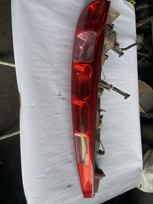 Citroen C8 ляв стоп