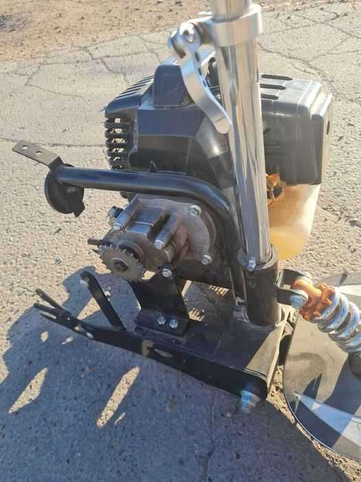 Двигатель 50куб для самоката/велосипеда