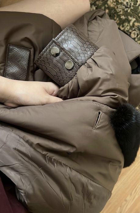 Куртка, 46 размер, НОВАЯ