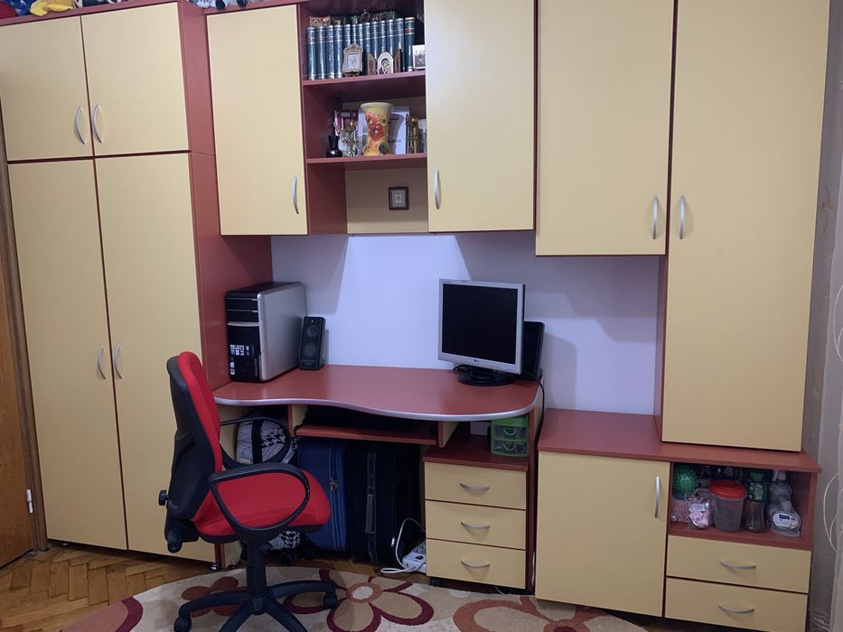 Camera tineret ,modernă