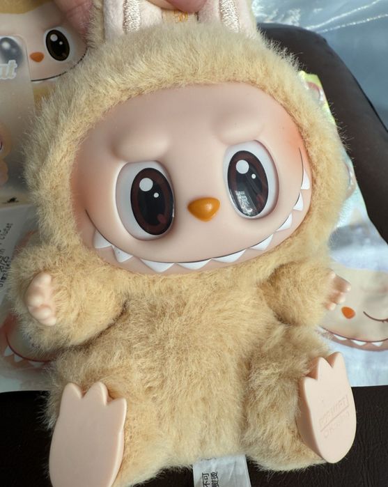 Labubu nou in stare perfecta