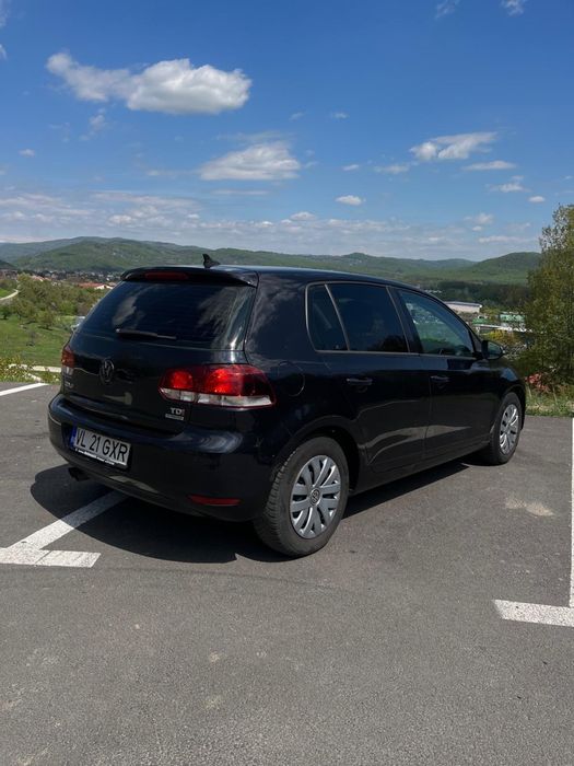Vând Volkswagen Golf 6, motor 2.0 TDI 140 CP