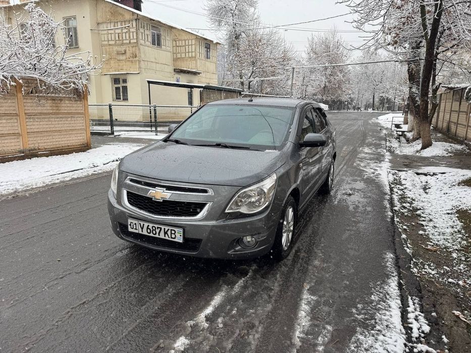 Кобальт 4 поз в отличном состоянии