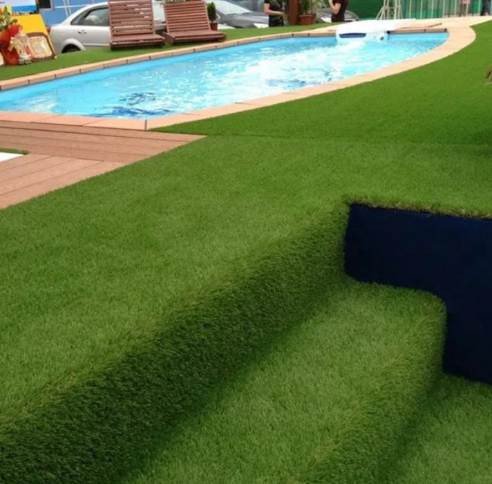 Укладка искуственный газон