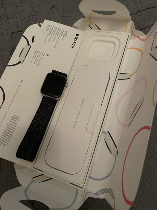 Apple Watch SE, 44 мм