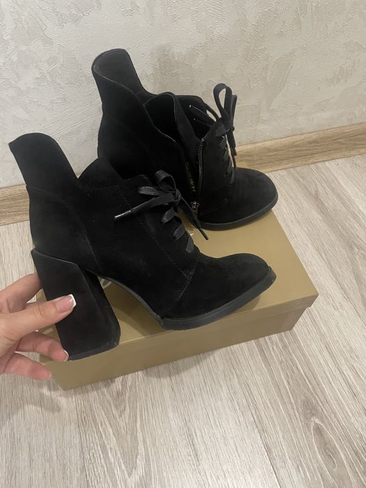 Продам ботильоны