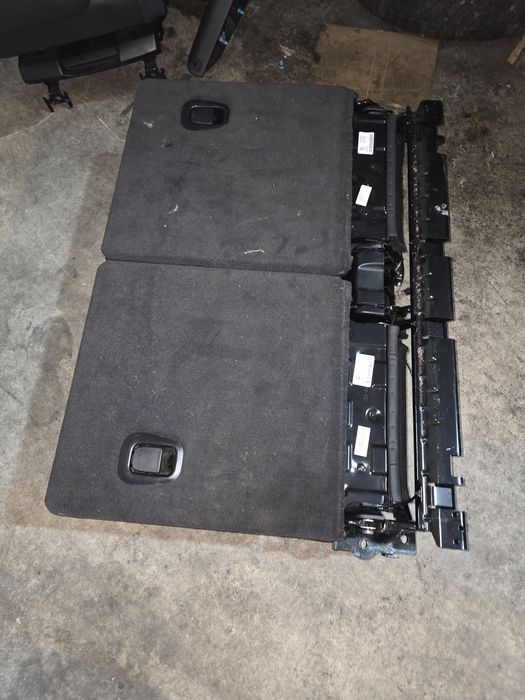 Bancheta rabatabila auto