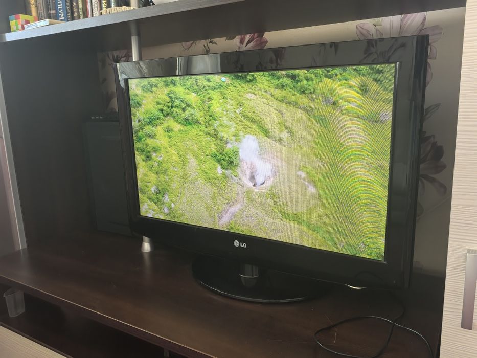 Телевизор LG 32 дюйма