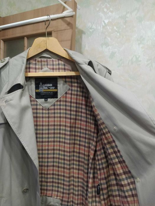 Продаются 2 плаща