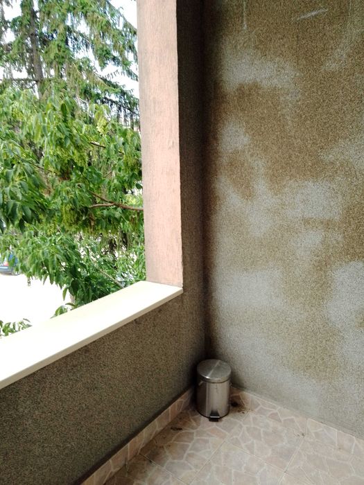 Дава разширена гарсониера под наем в топ център