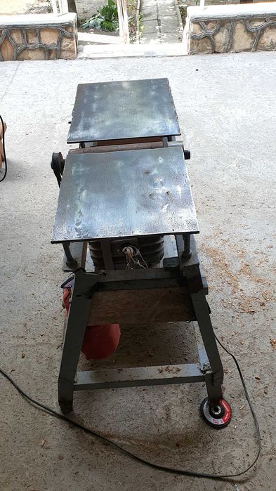 Продам Дерево обробатывающий станок(Фуговальный)