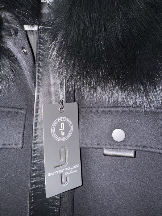 Продается новое пальто