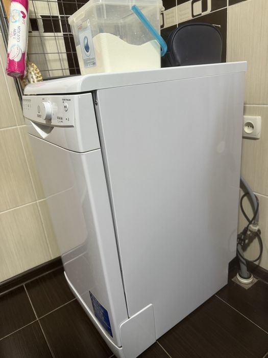 Продаю посудомойку