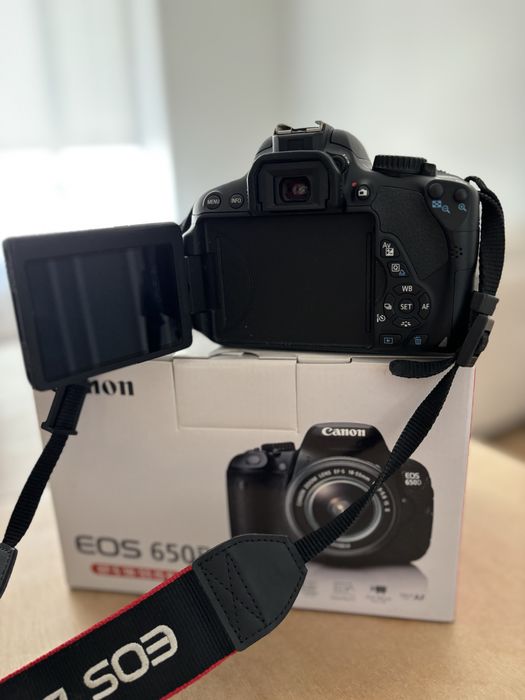 Canon EOS 650D линза EF-S18-200