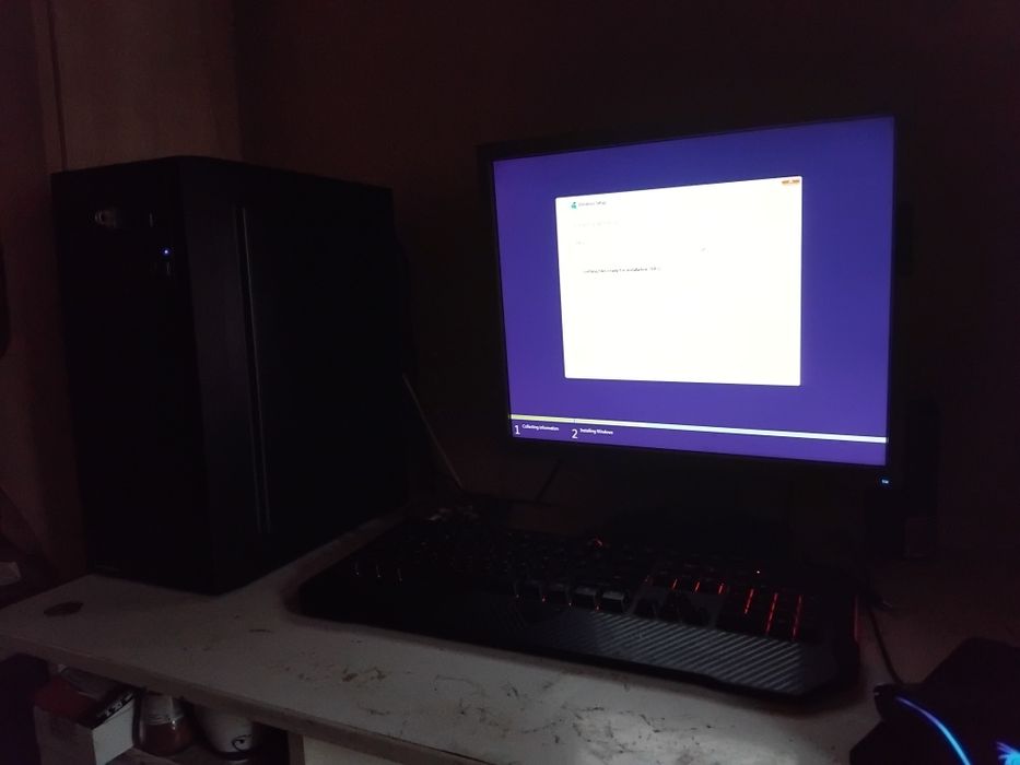 Pc 8 gb Ram, 250 HDD, 2 gb Ati, i5 6500, Asus z170 aura ..