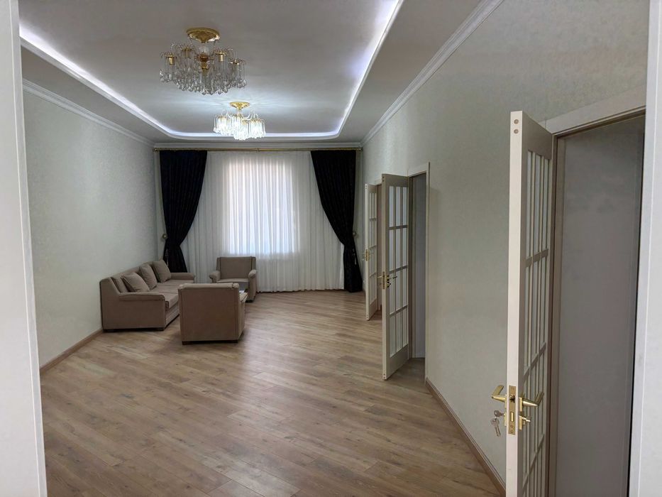 Дом с новым ремонтом, летняя кухня, гараж, комплекс СПА, кинотеатр