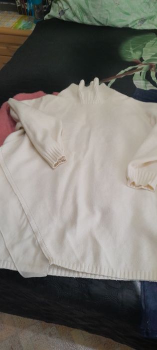 Отдам вещи женские