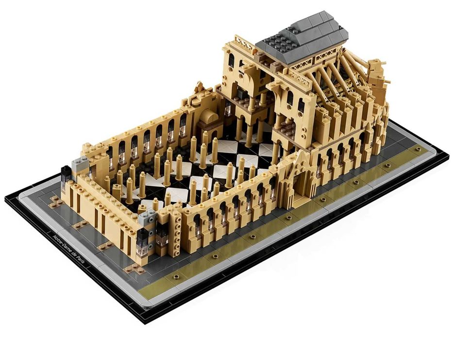 LEGO Architecture 21061 Катедралата Нотр Дам
