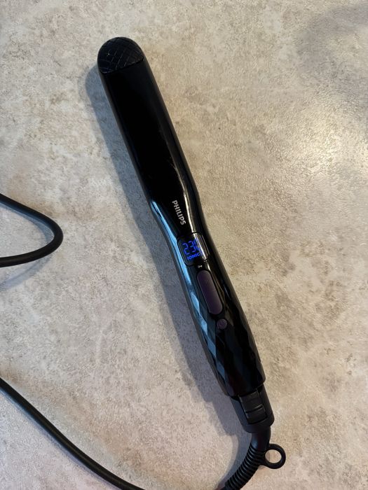 Утюжок для волос Philips