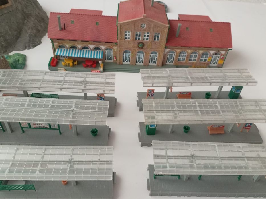 Vând case, castel, moară scară H0pentru dioramă