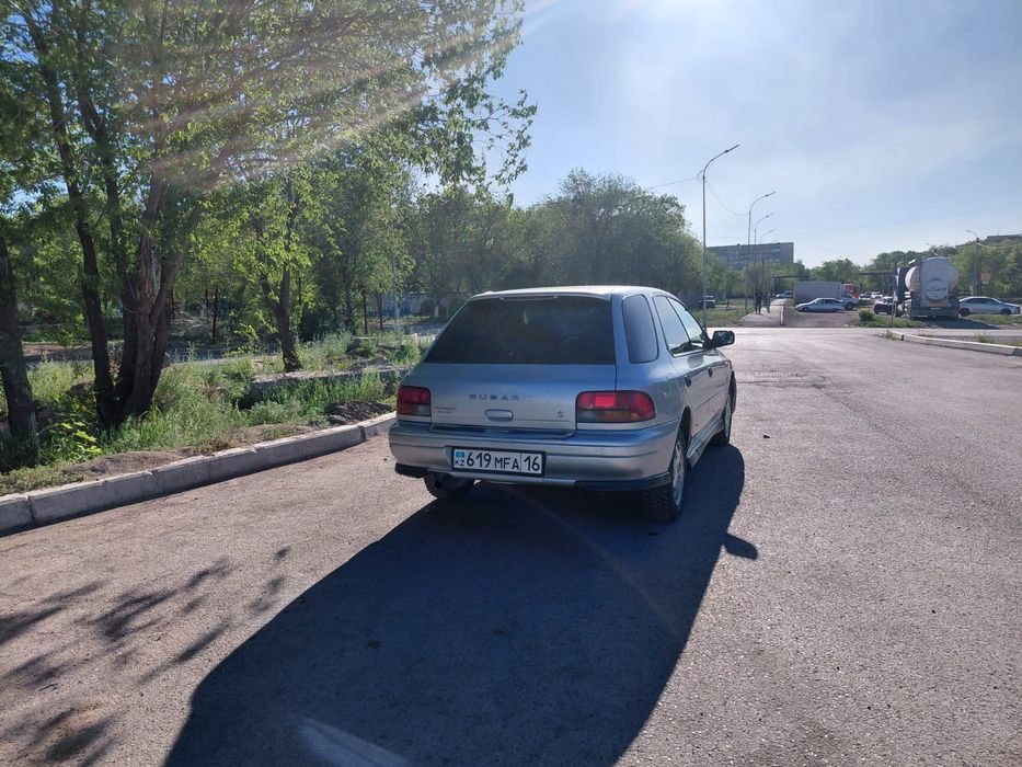 Продам  subaru  impreza