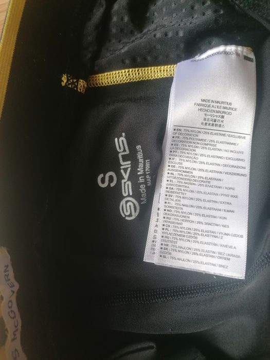 Egari colanti Skins compresie + cadou manecute Skins mma ufc k1 alergare trail running cros adidas nike