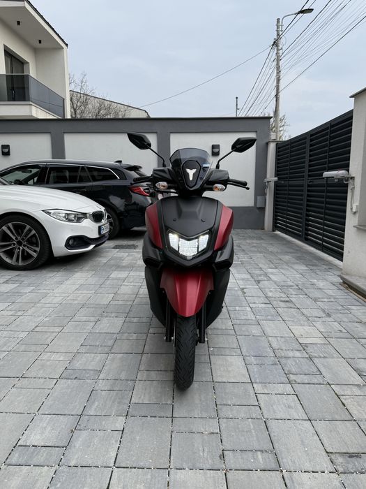 Inchiriere Scutere noi  Yamaha/Piaggio/Aprillia 125cmc de inchiriat