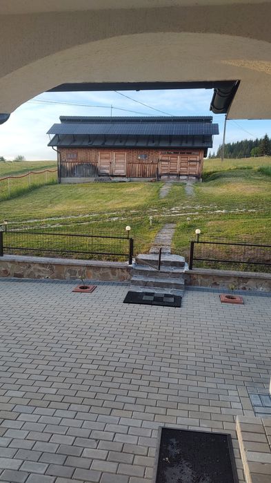 Proprietate de vânzare, teren, anexă,camere individuale.