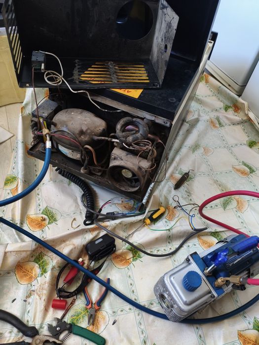 Ремонт автохолодильников.